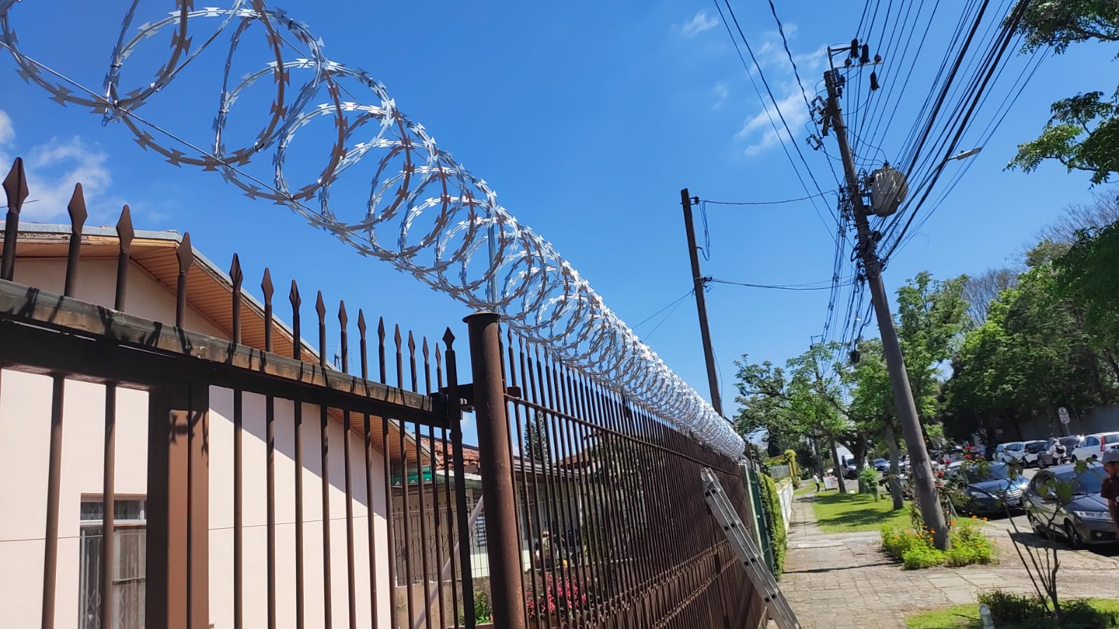 Instalação de Concertina - Serviço 2